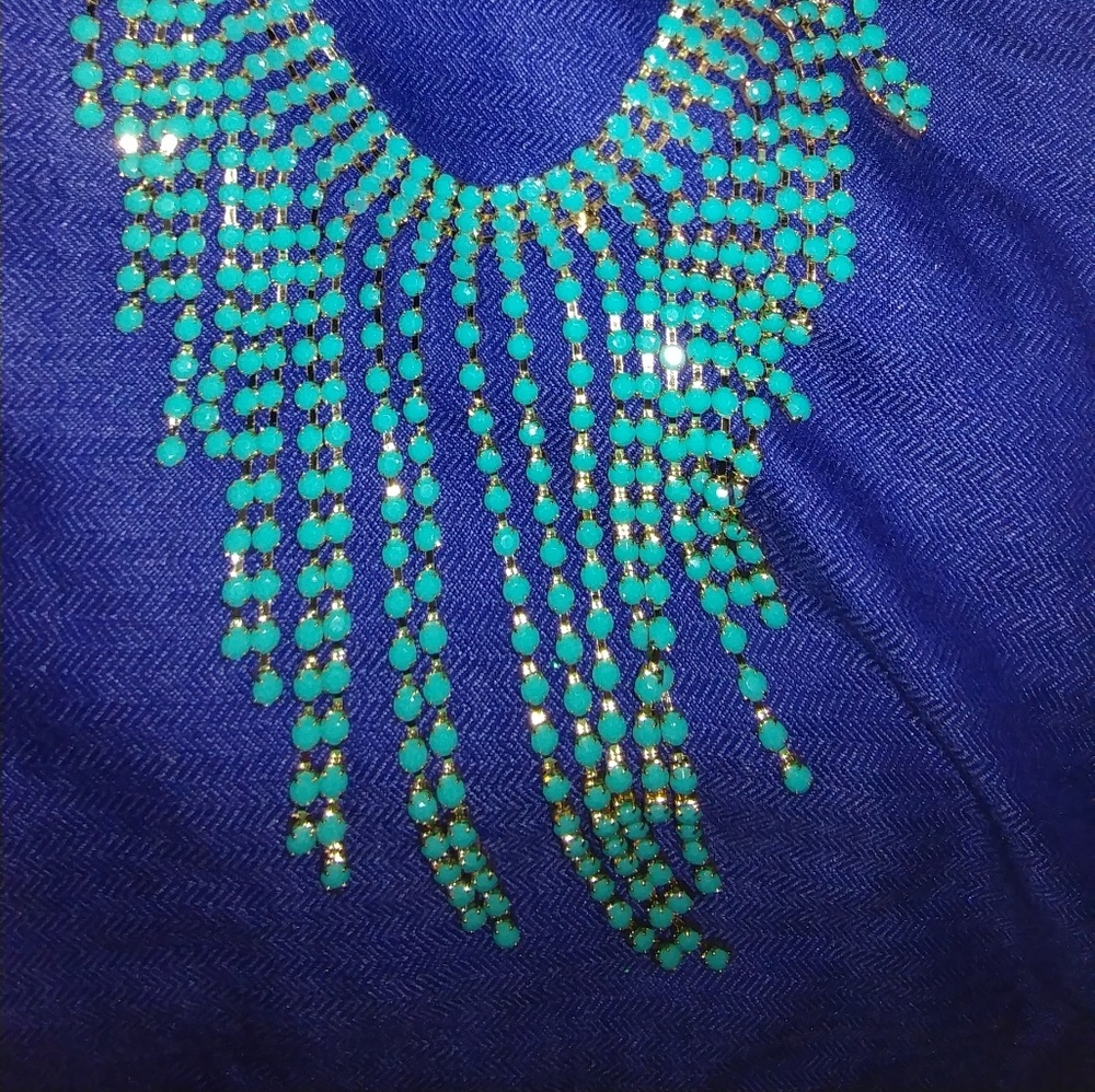 Fashion Jewelry Necklace and earrings set *New*